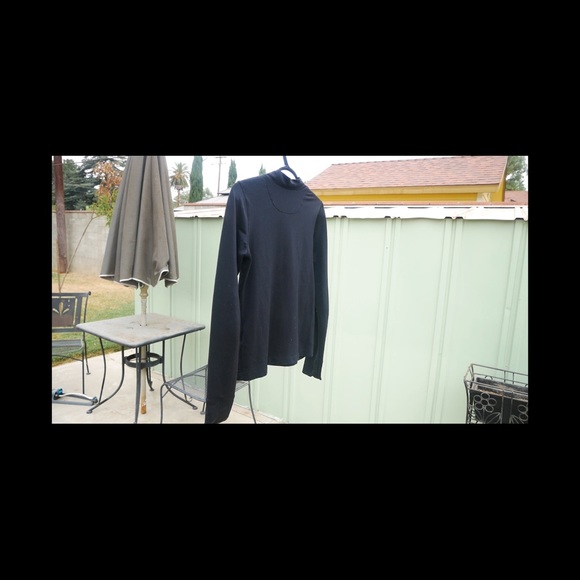 Nike Sport Dri-Fit Long Sleeve Turtleneck - Picture 5 of 11